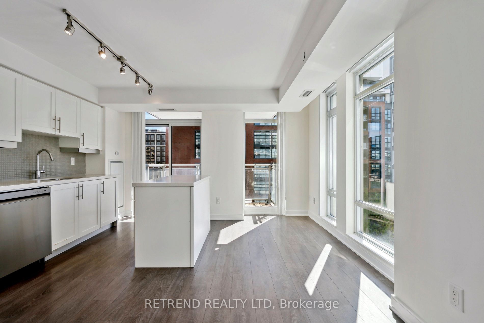 525 Adelaide Street W, #1116