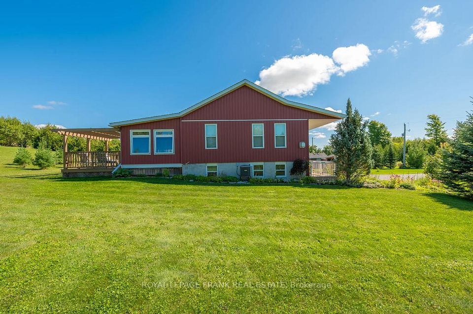 406 Lakehurst Circle