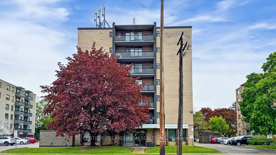 #207 - 825 Kennedy Road, Toronto, ON M1K 2E6