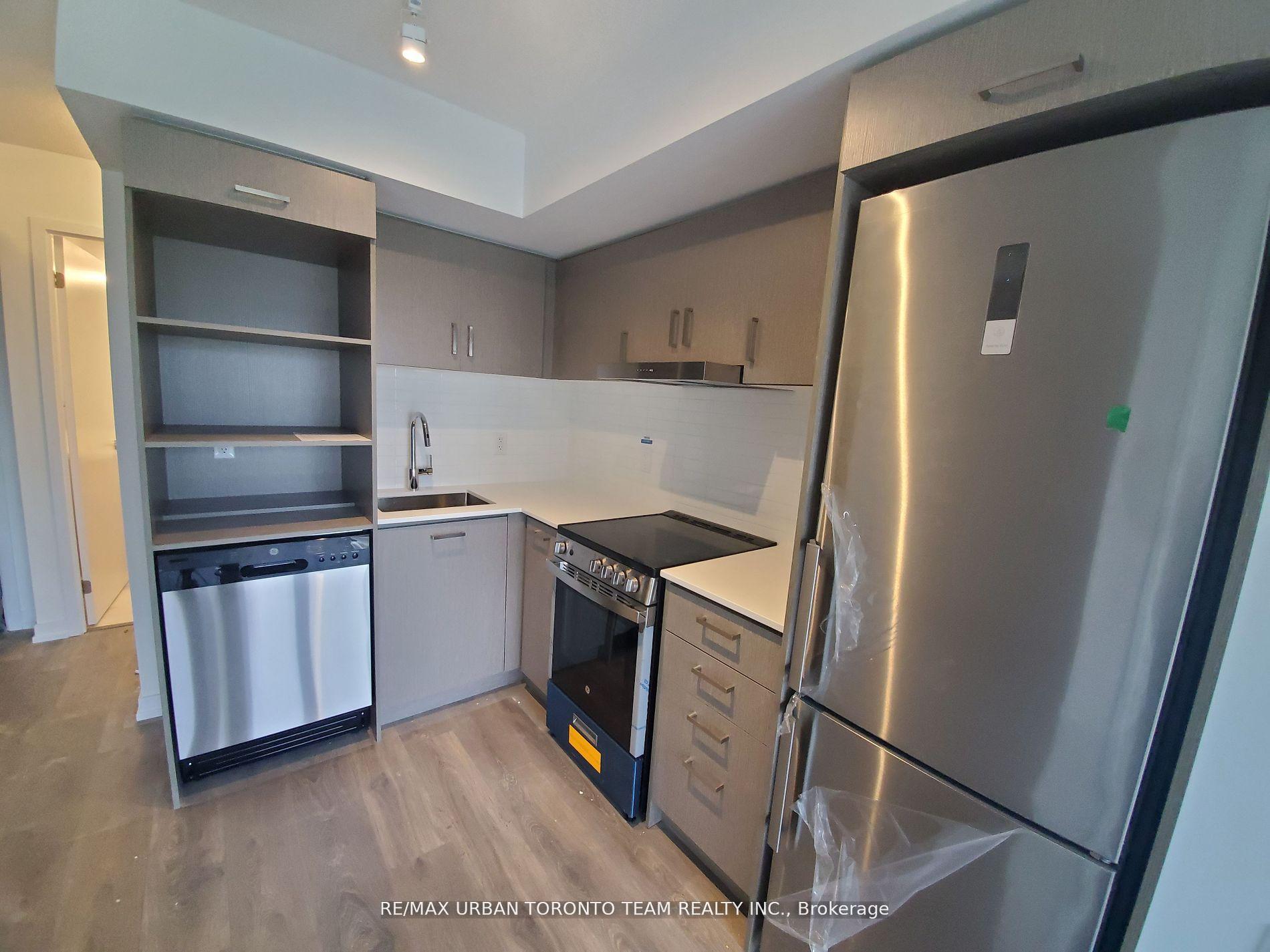 2 Bedrooms Condo at 219 Dundas,  Toronto For sale