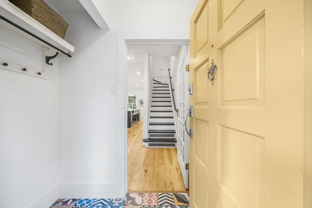 58 Myrtle Avenue