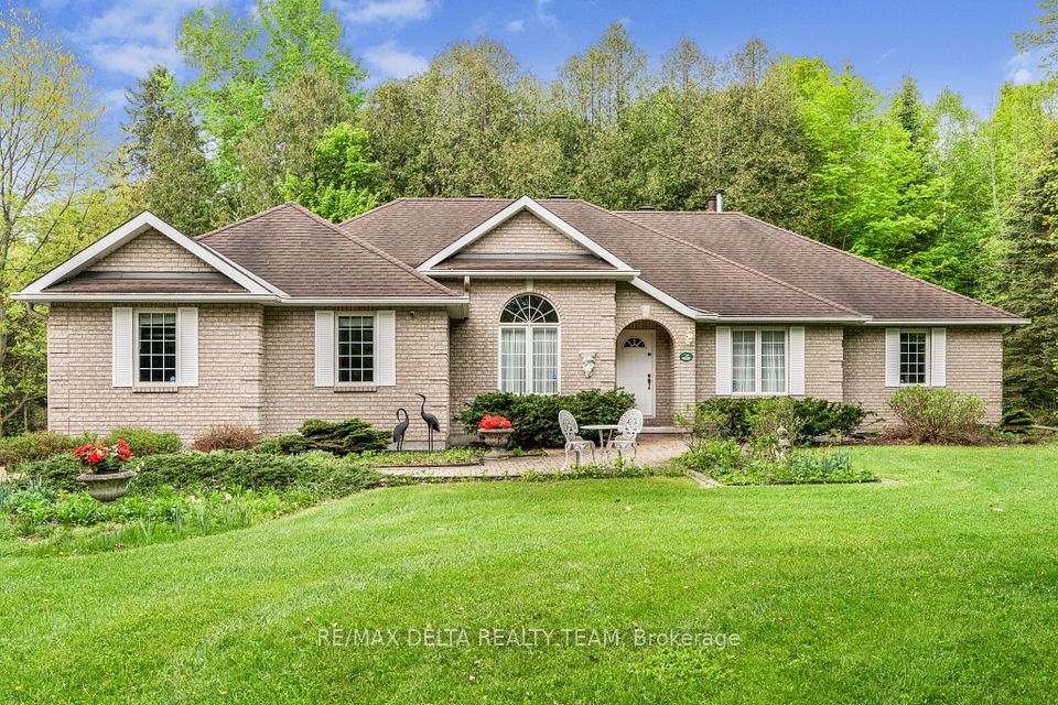 6316 Elkwood