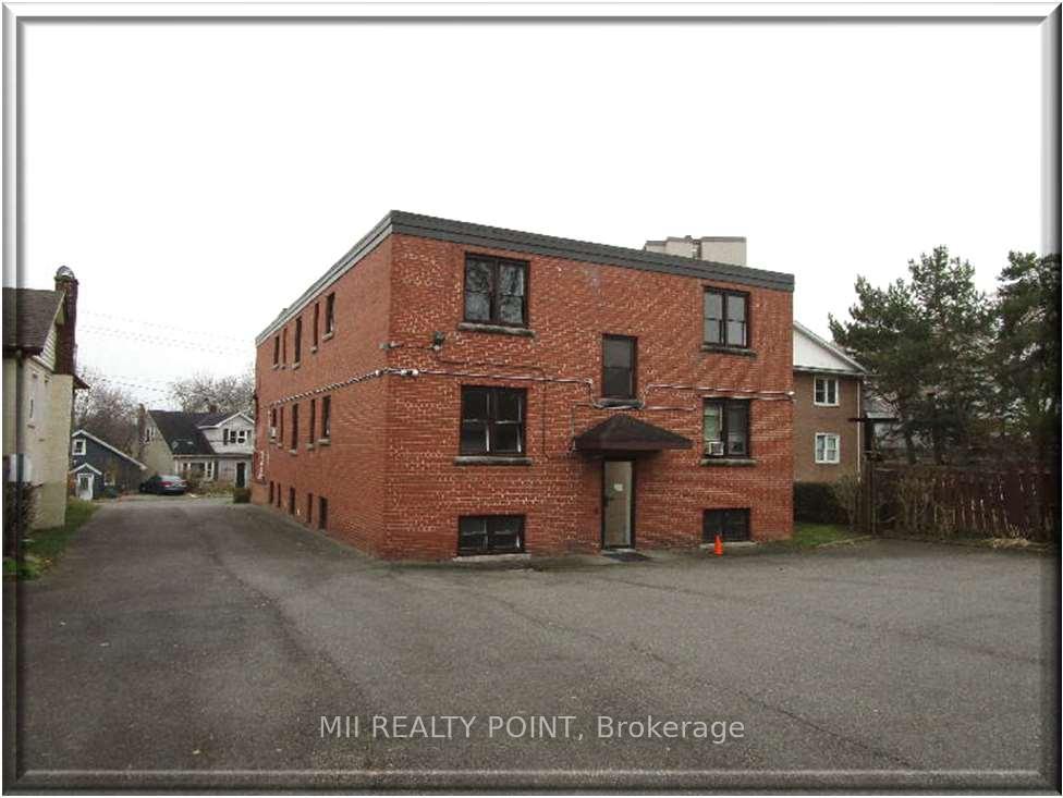 26 Gale Crescent, St. Catharines, ON L2R 3K9 ; MLS ID: X12148268