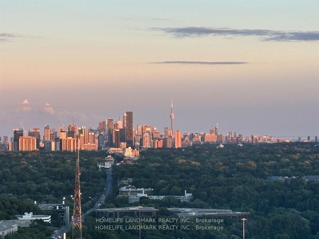3 Bedrooms Condo at 11 Bogert, Toronto For sale