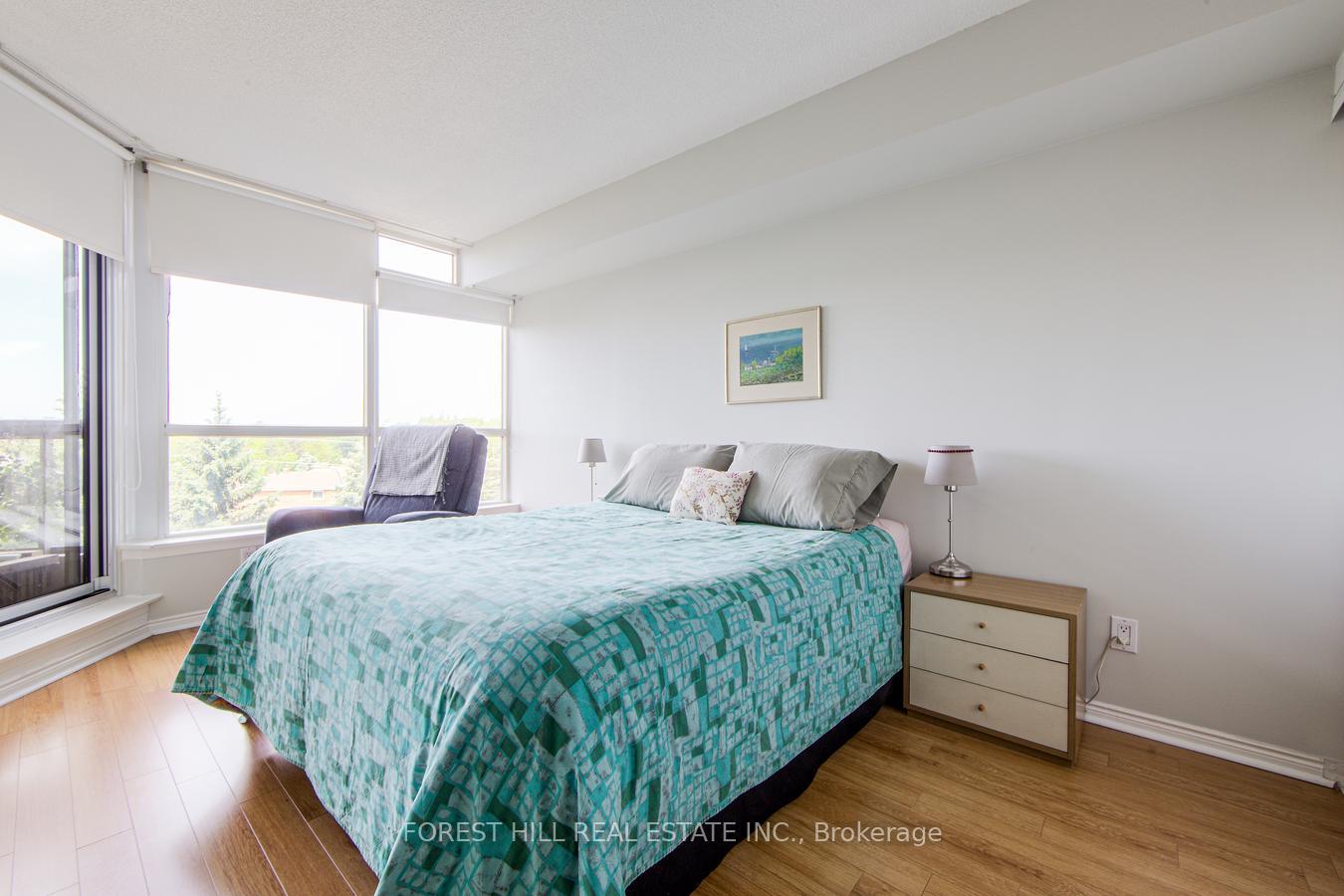1 Bedroom Condo at 10 Guildwood, Toronto For sale