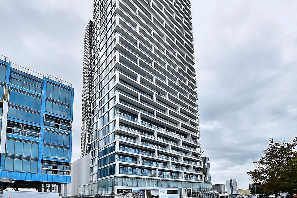 898 Portage