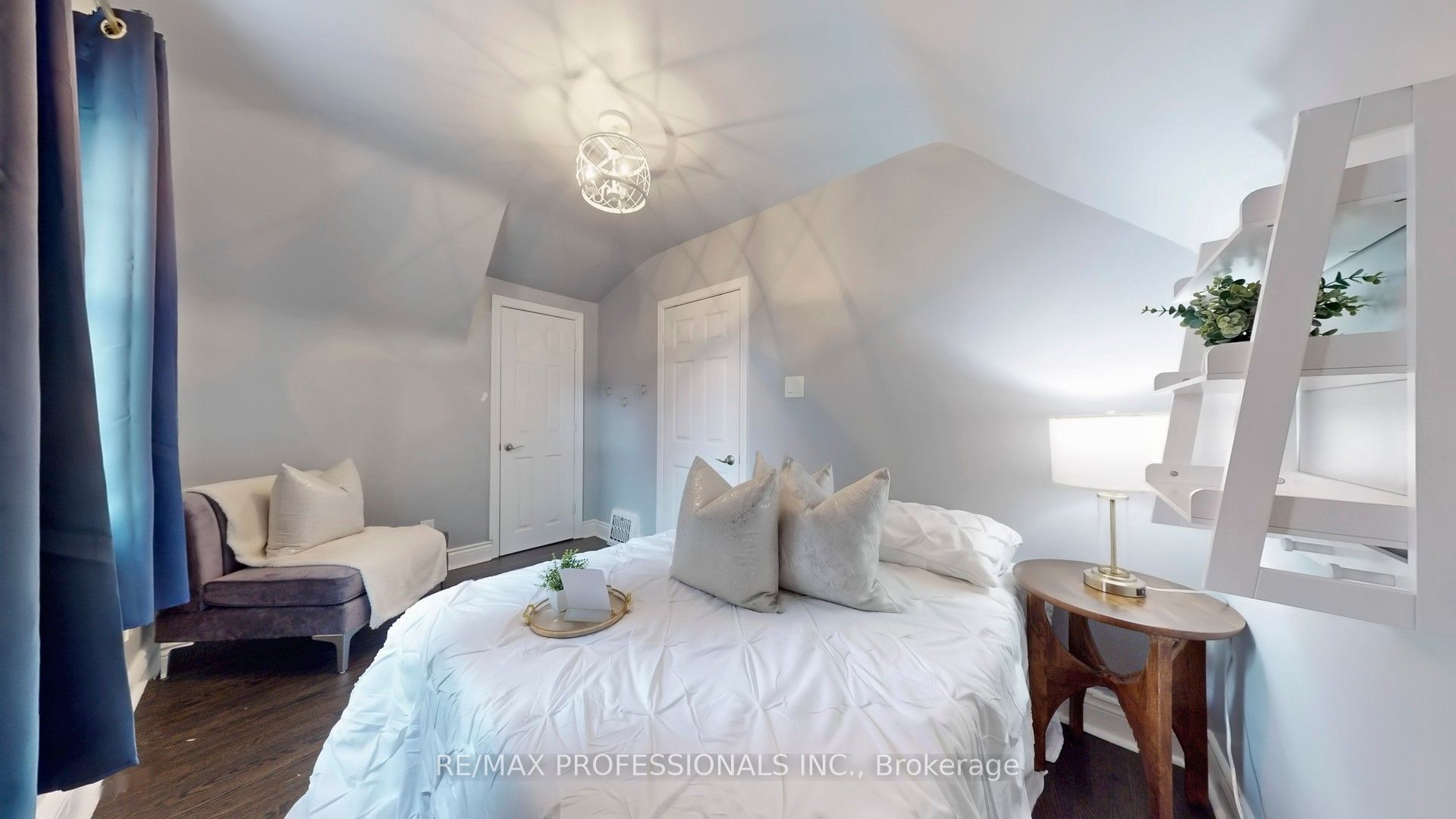 72 Arcadian Circle