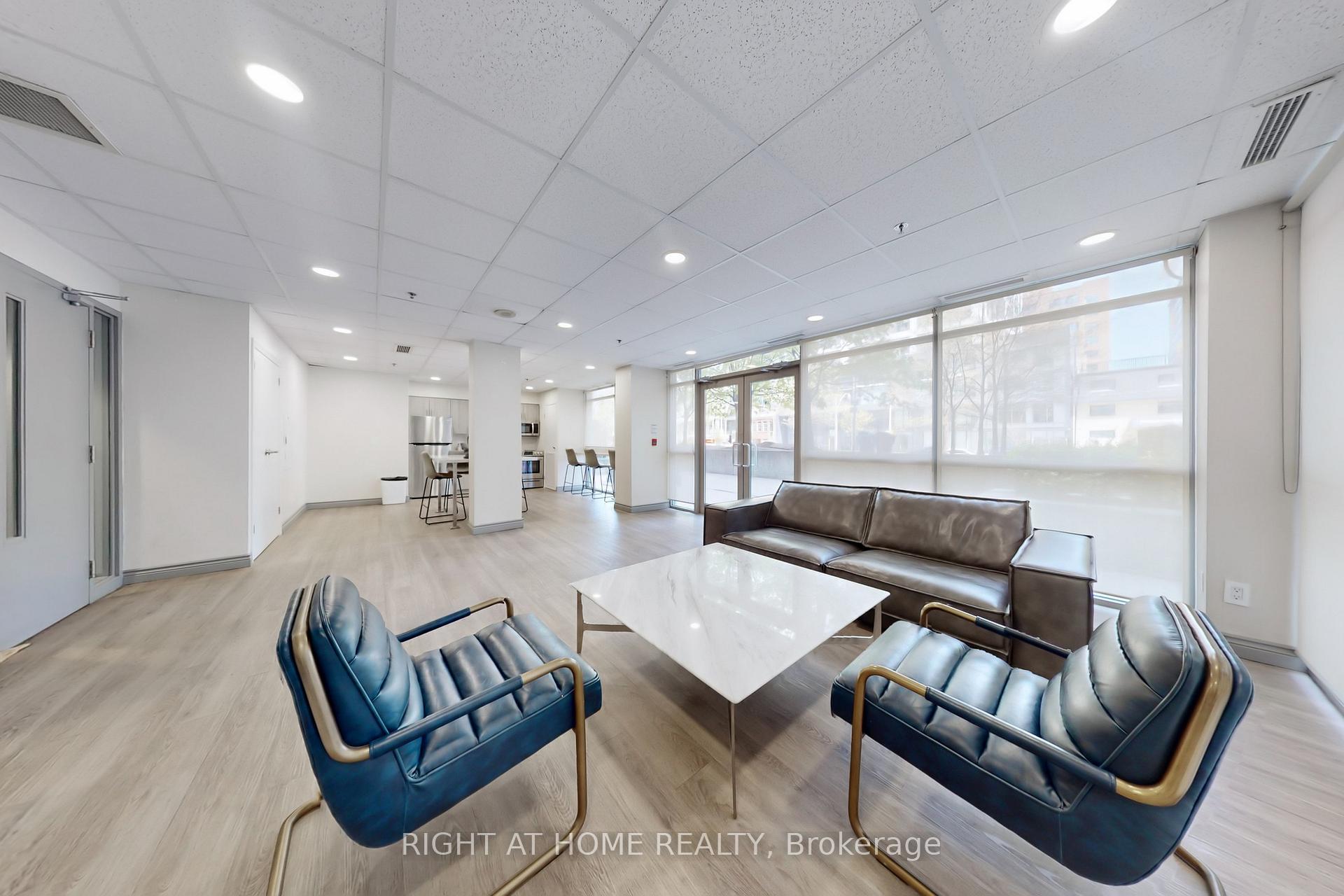 1 Bedroom Condo at 75 Dalhousie, Toronto For sale