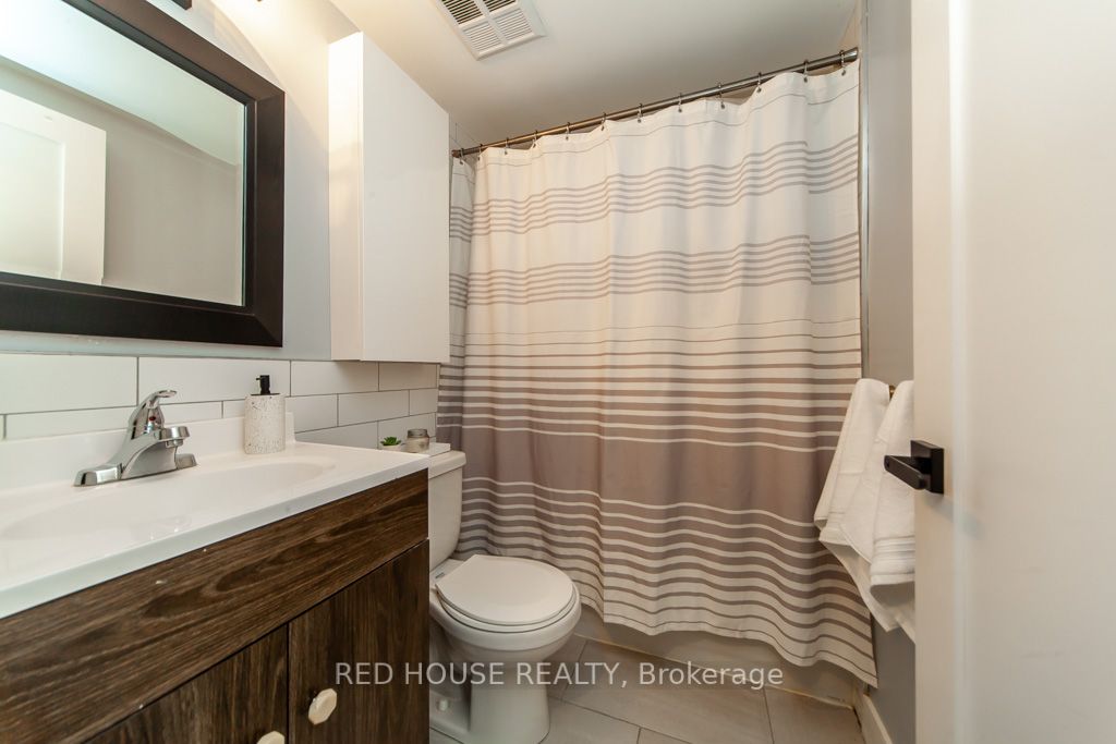 33 Canniff Street, #714