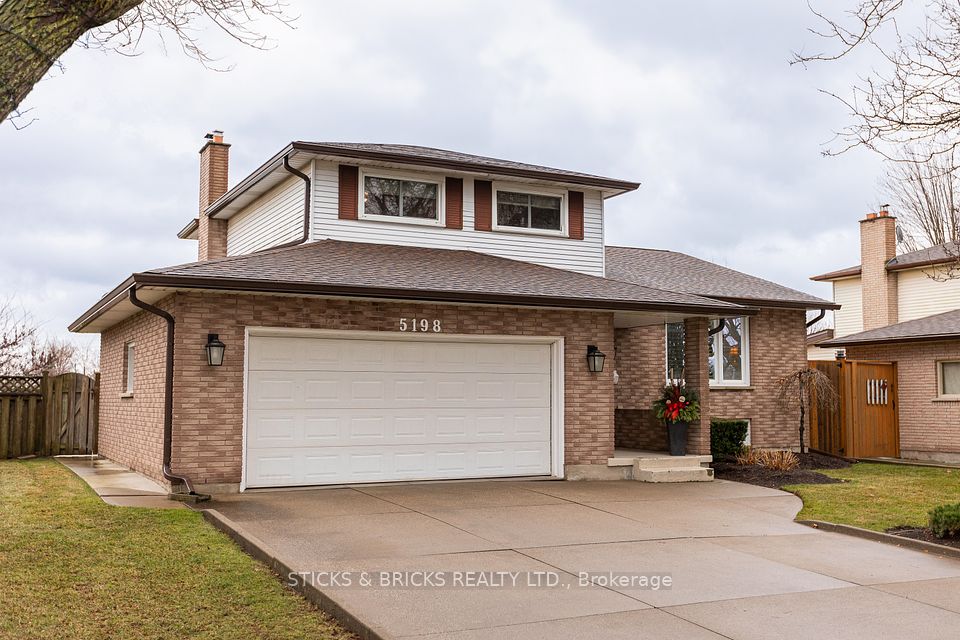 5198 Valley View