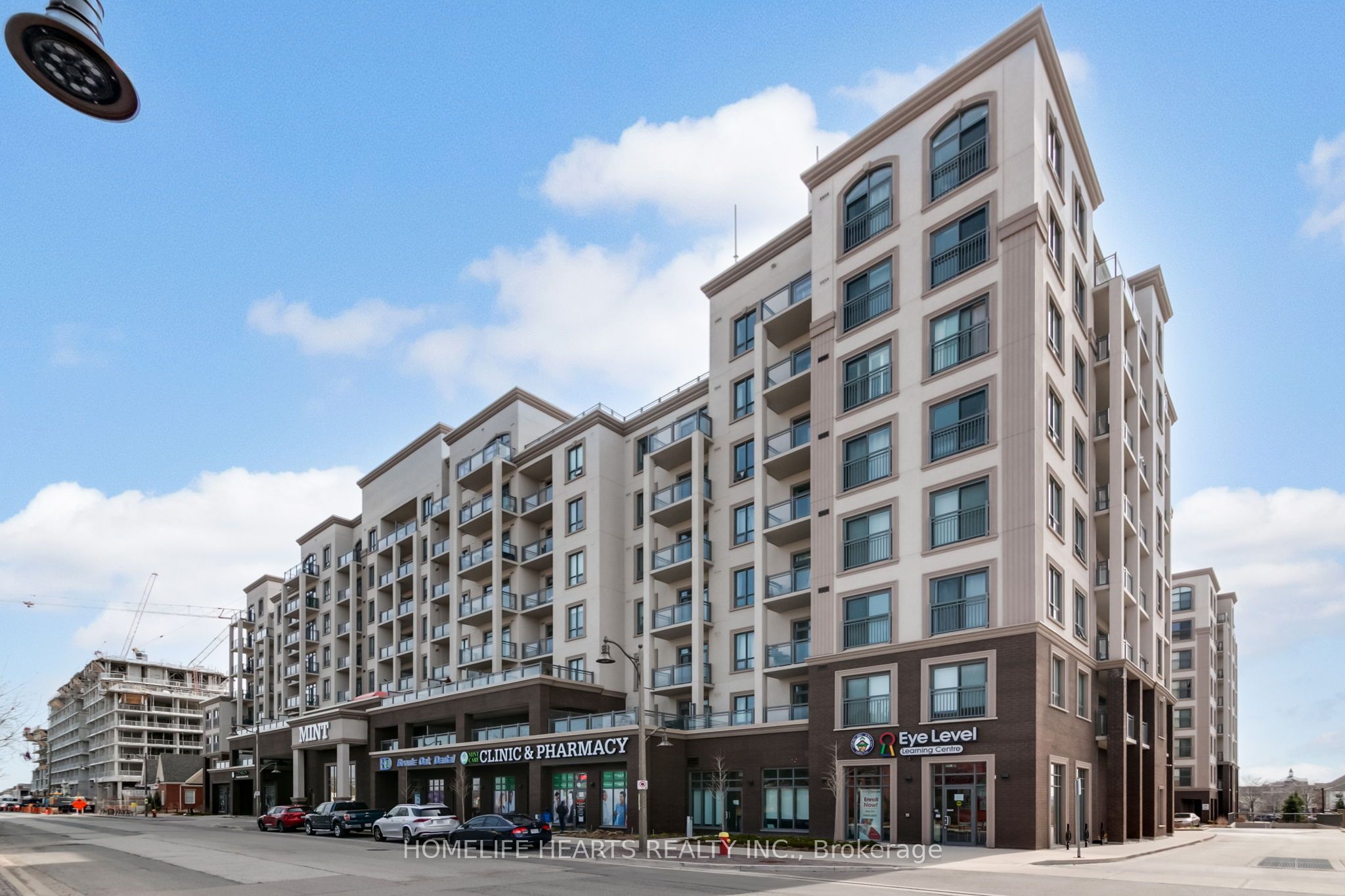 2486 Old Bronte Road, #303