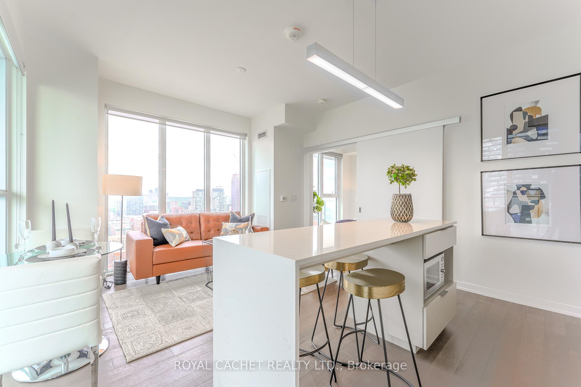 2 Bedrooms Condo at 15 Lower Jarvis, Toronto For sale