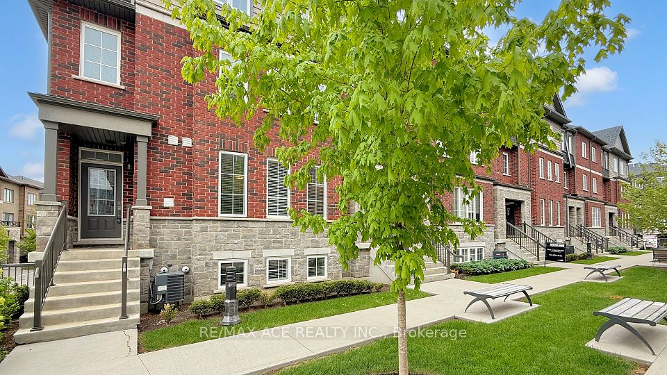 445 Ontario