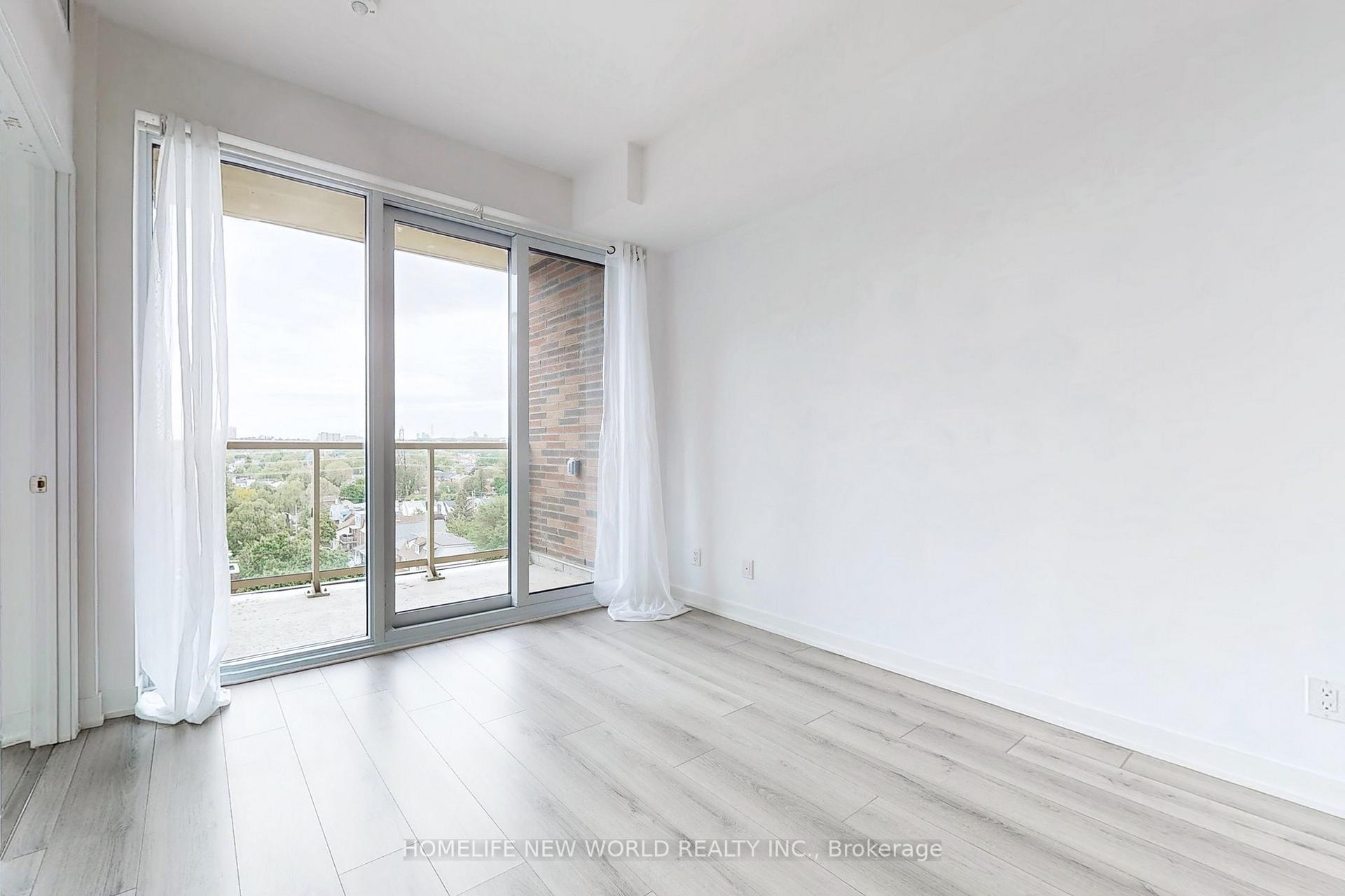 2 Bedrooms Condo at 1787 St Clair, Toronto For sale