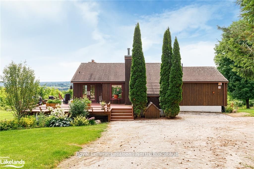 795310 The Blue Mountains Clearview Townline