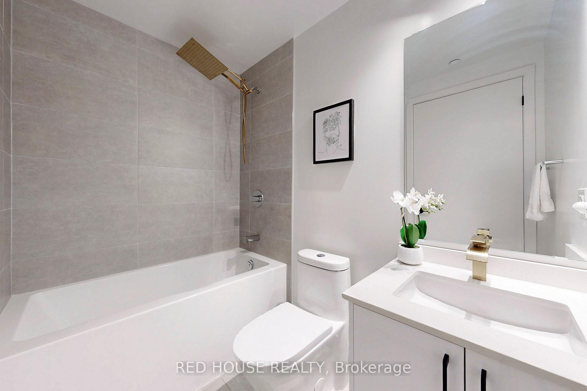 1 Bedroom Condo at 2450 Old Bronte, Oakville For sale
