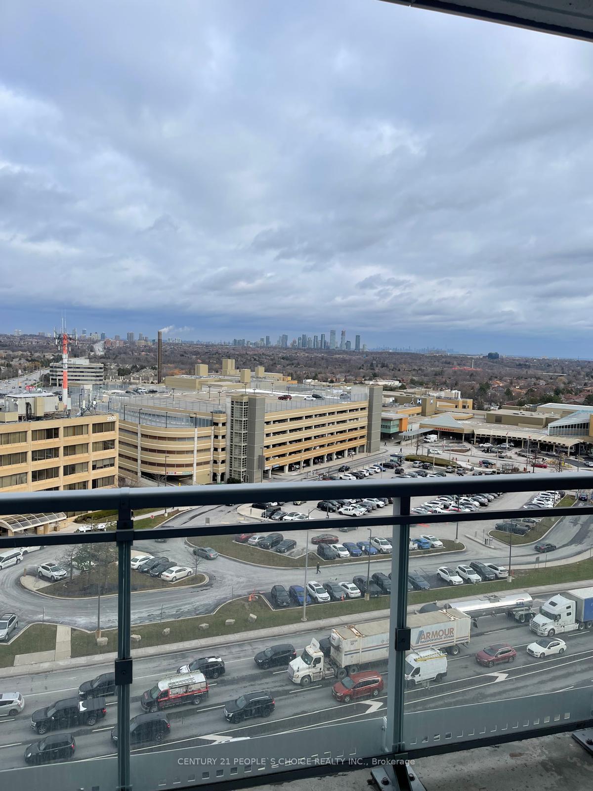 3 Bedrooms Condo at 2520 Eglinton, Mississauga For sale