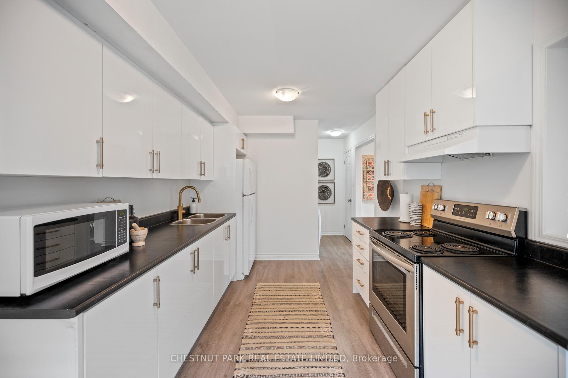 3 Bedrooms Condo at 58 Sidney Belsey,  Toronto For sale