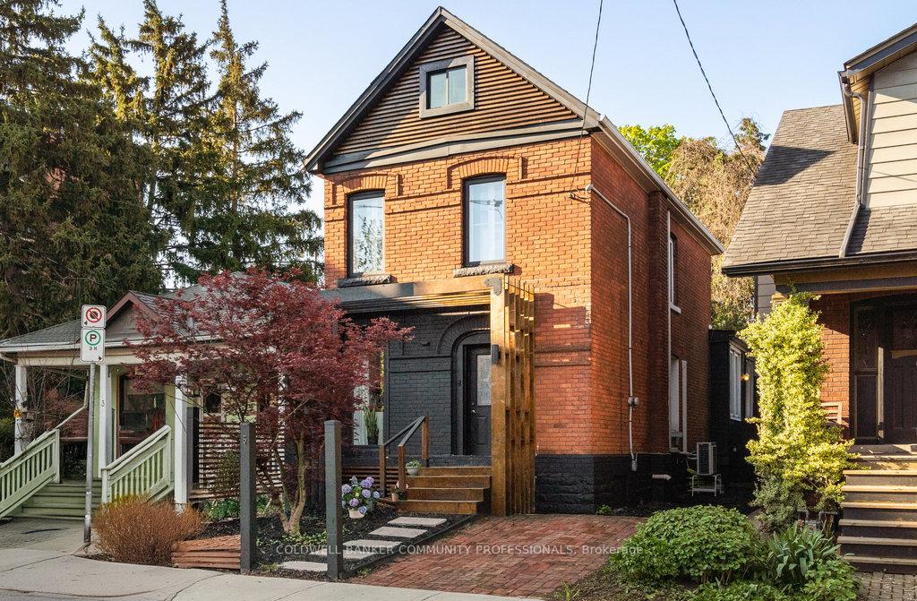 5 Pine Street, Hamilton, ON L8P 2A2