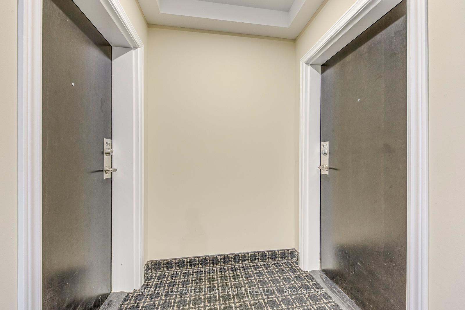 2 Bedrooms Condo at 2339 Sawgrass, Oakville For sale