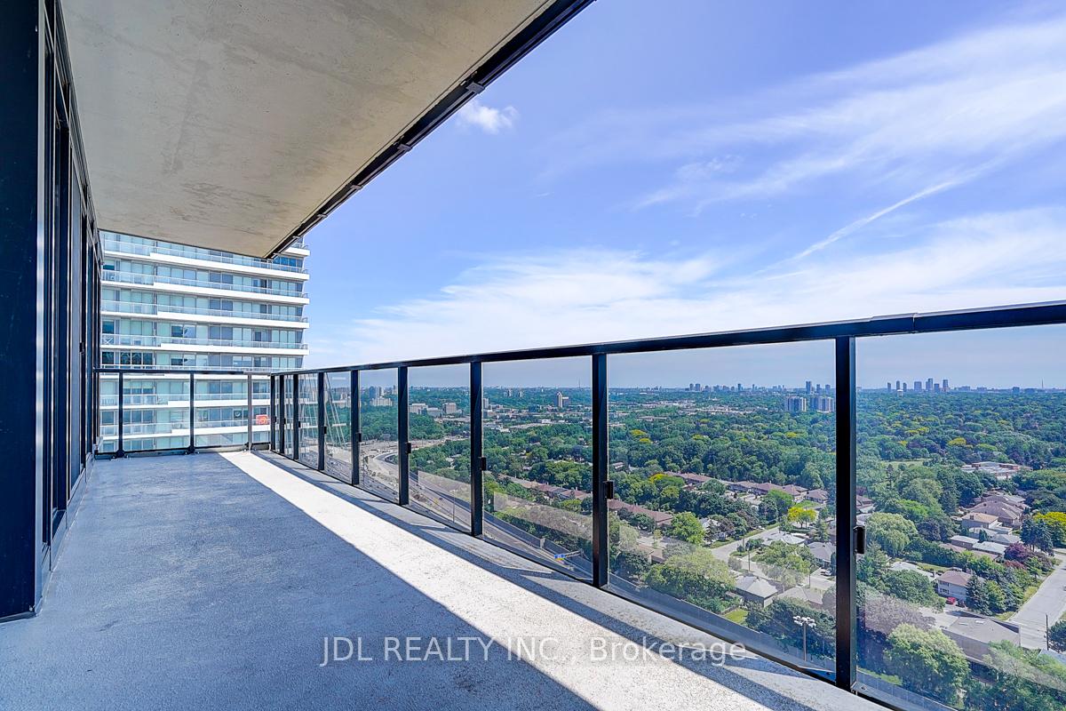 3 Bedrooms Condo at 95 Mcmahon, Toronto For sale