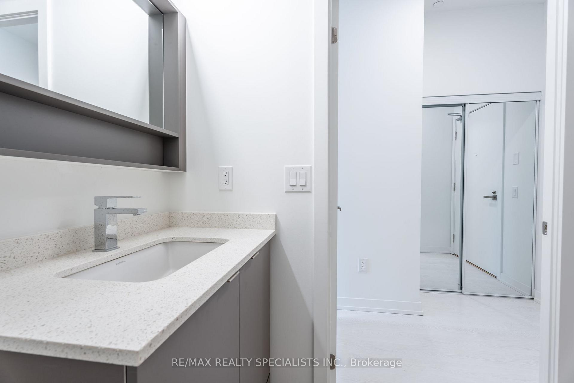 1 Bedroom Condo at 415 Main, Hamilton For sale