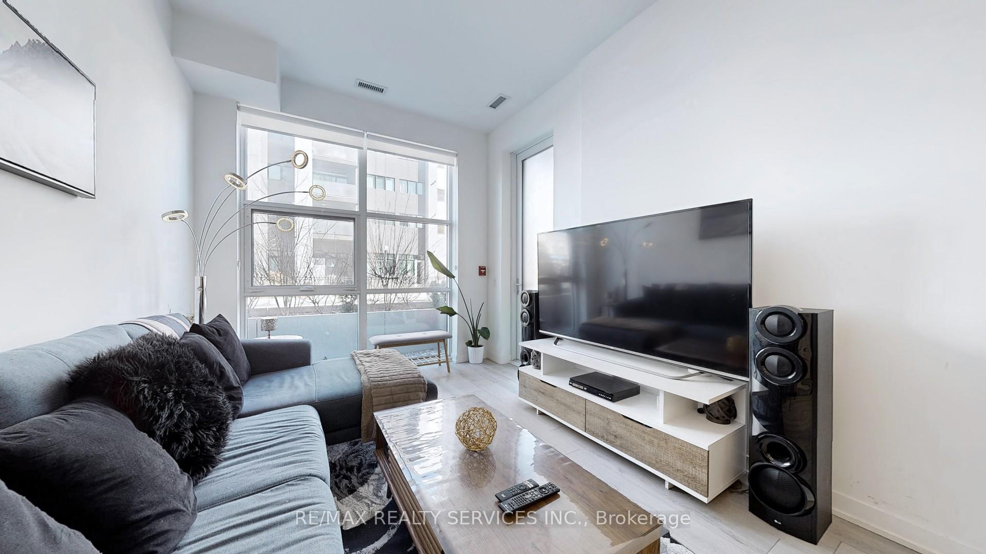2 Bedrooms Condo at 1787 St. Clair,  Toronto For sale