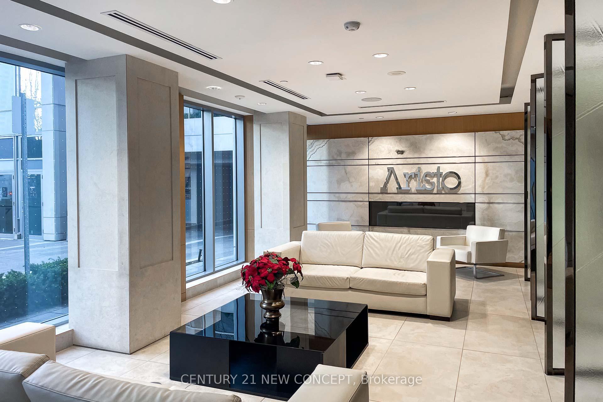 2 Bedrooms Condo at 120 Harrison Gardens, Toronto For sale