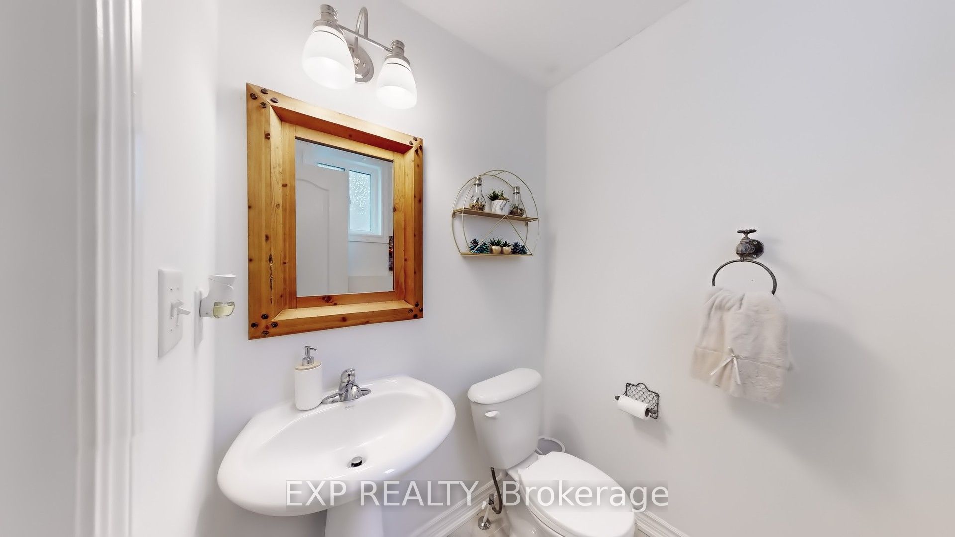 136 Donald Stewart Crescent