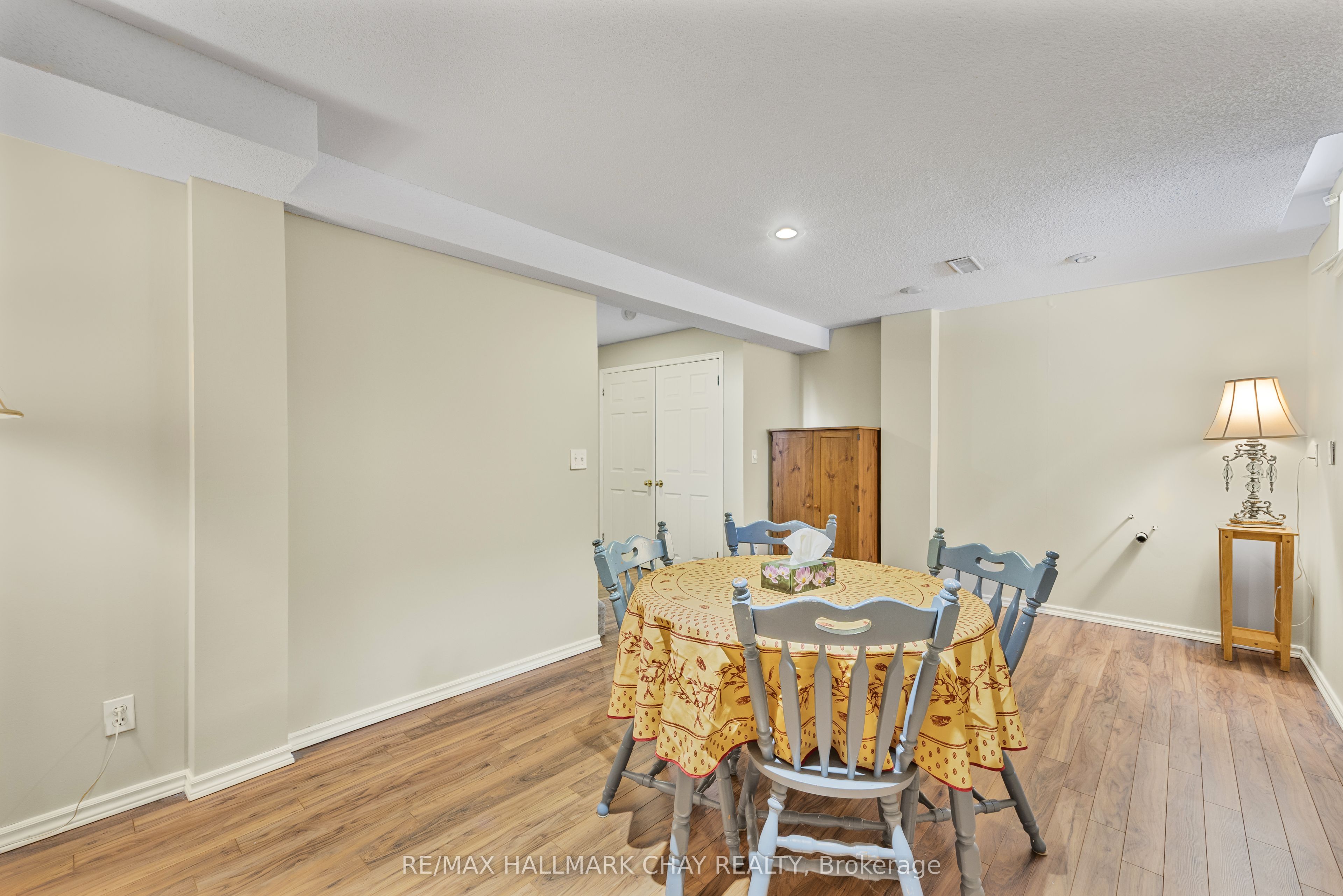 23 Grasett Crescent