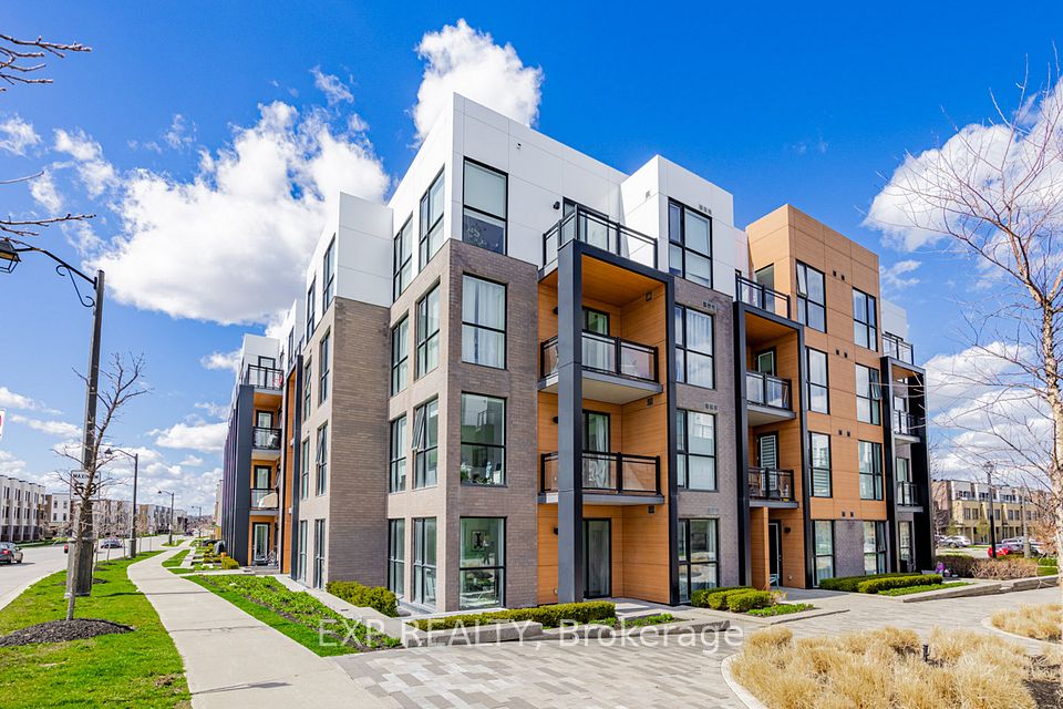 Property at #113 - 150 Sabina Drive, Oakville, ON L6H 7C3
