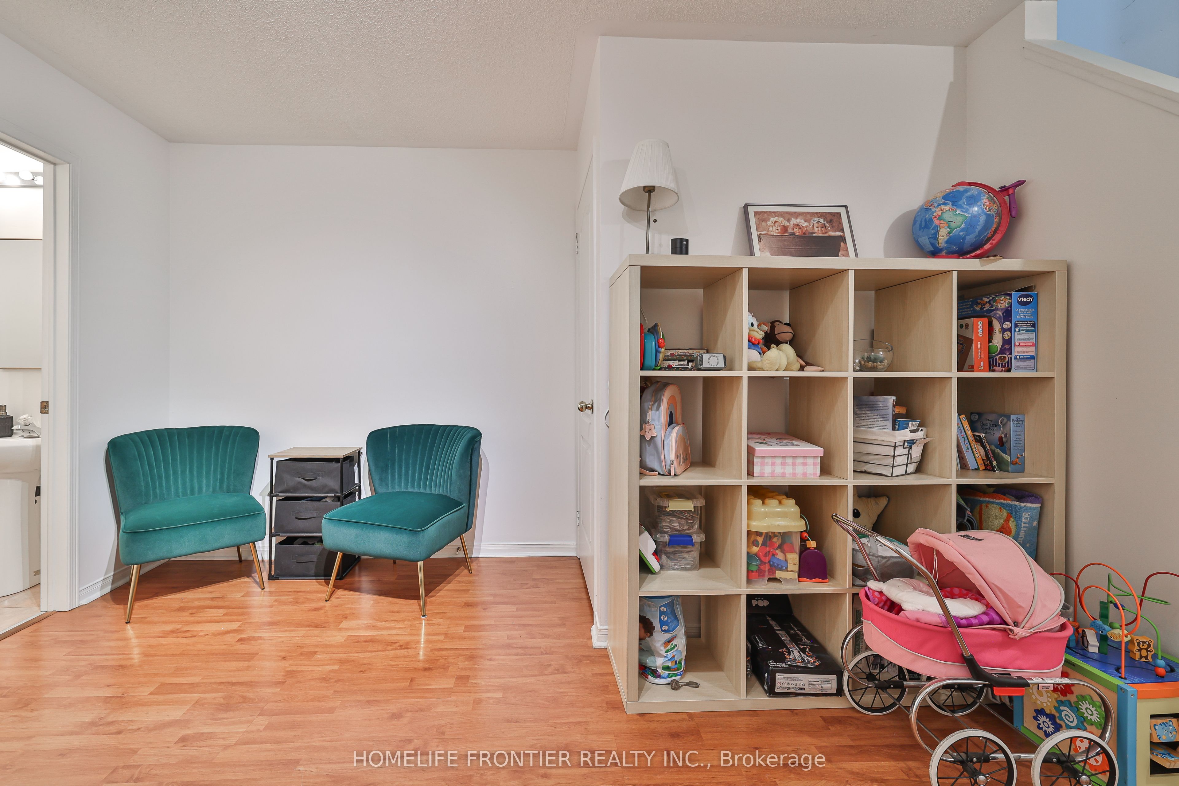 735 New Westminster Drive, #93