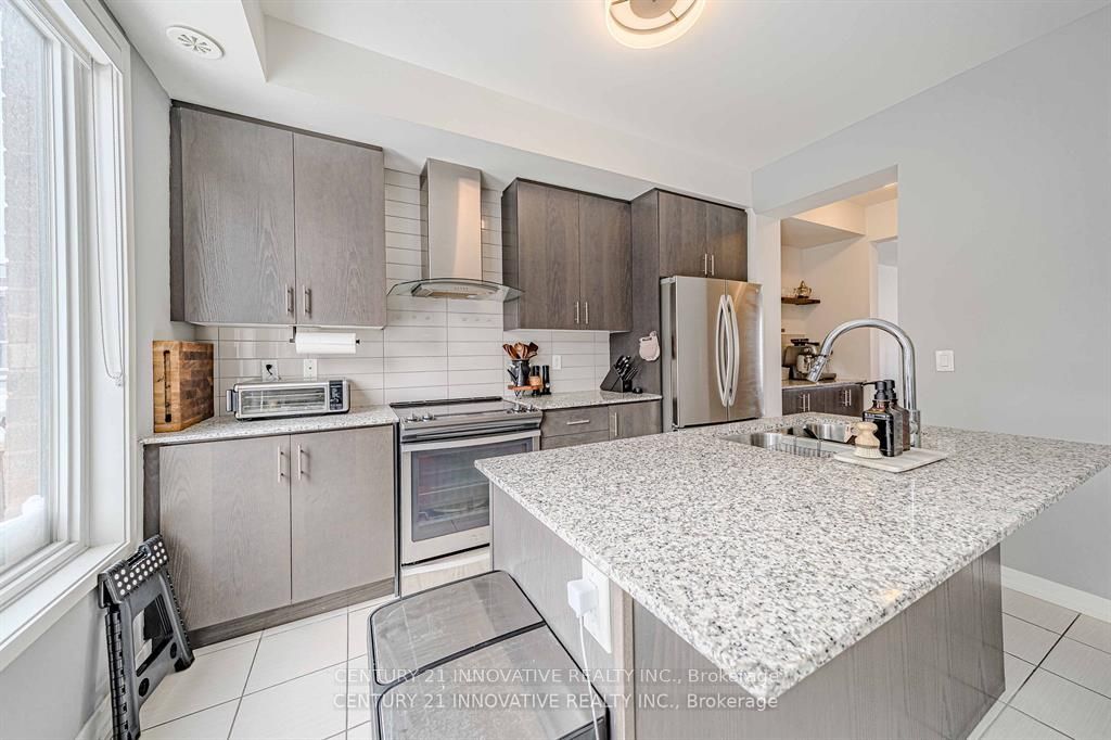144 Salterton Circle