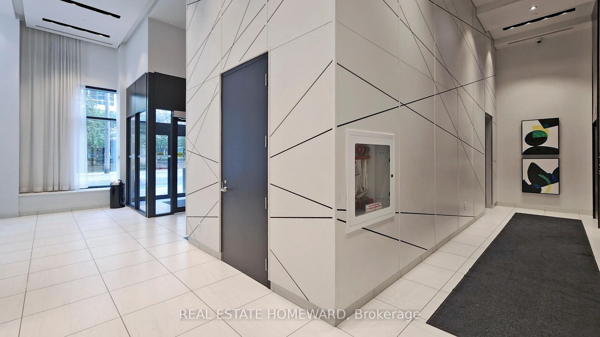 1 Bedroom Condo at 159 Wellesley,  Toronto For sale