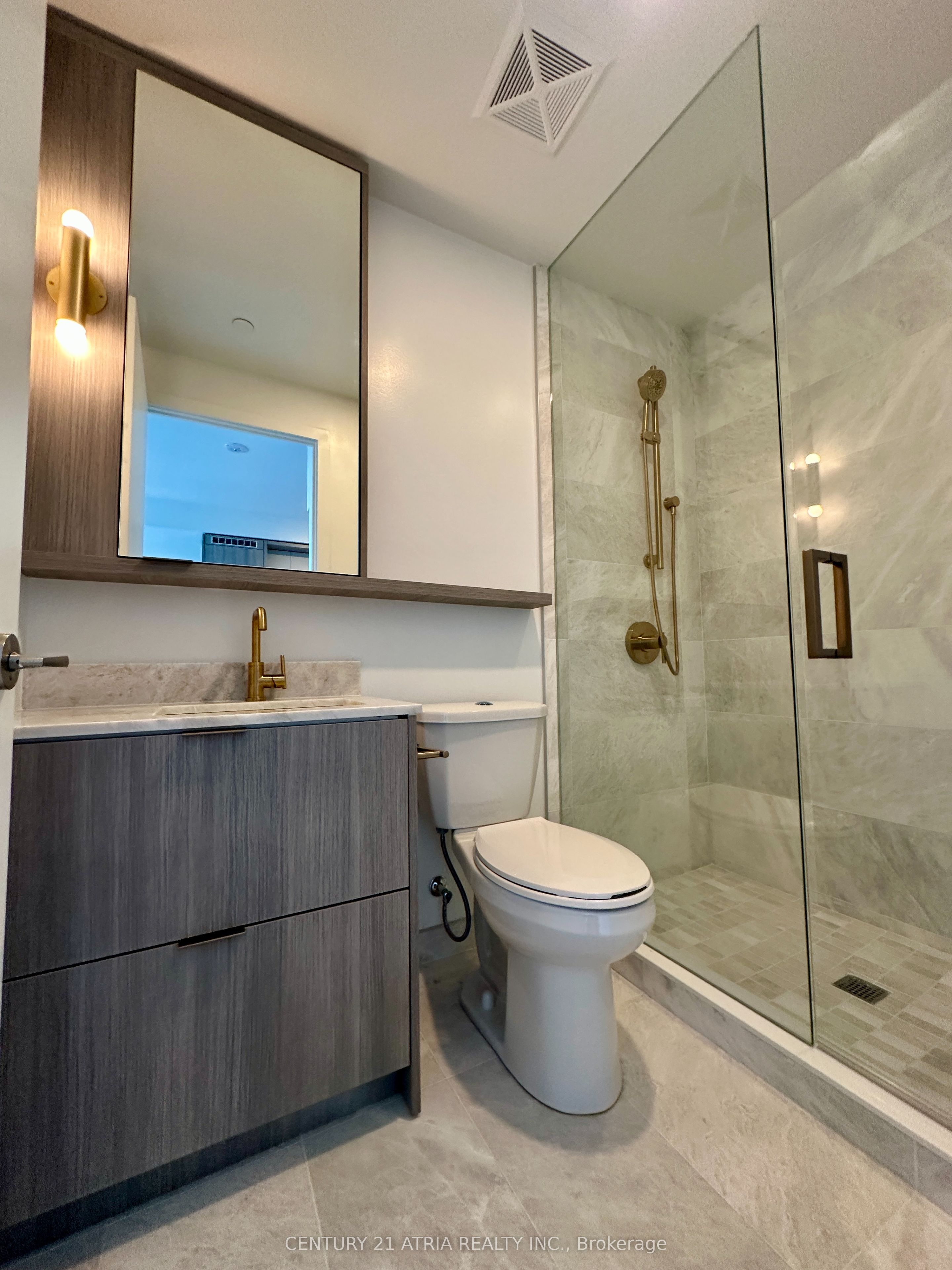 625 Sheppard Avenue E, #320