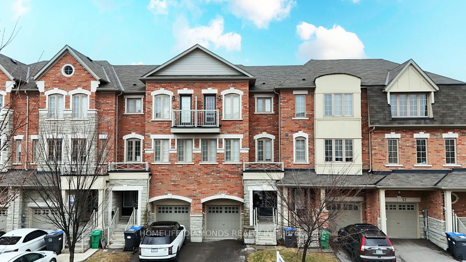 43 Sprucewood