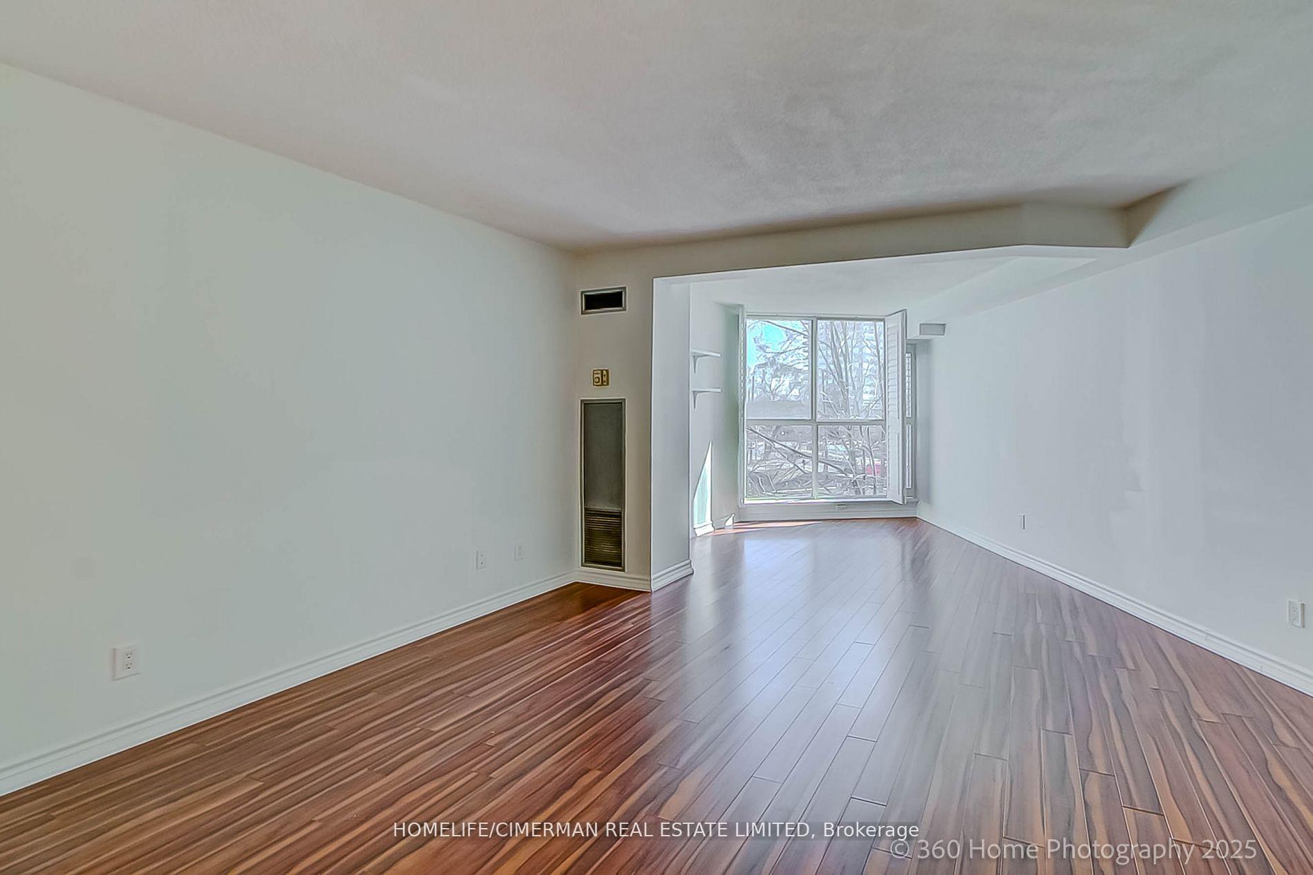 2 Bedrooms Condo at 20 Southport, Toronto For sale