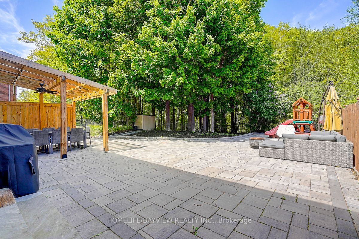 46 Canyon Hill Avenue
