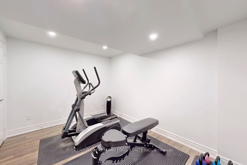 https://trreb-image.ampre.ca/GlYjUhNo4Ywq3mGPw8gWsL9WlcBDoJxjrKk9TTUQJZc/rs:fit:960:960/wm:.5:so:0:50:.4/wmsh:10/wmt:PHNwYW4gZm9yZWdyb3VuZD0nd2hpdGUnIGZvbnQ9JzY4Jz5DRU5UVVJZIDIxIExFQURJTkcgRURHRSBSRUFMVFkgSU5DLiwgQnJva2VyYWdlPC9zcGFuPg/L3RycmViL2xpc3RpbmdzLzQwLzk1LzczLzYzL3AvOGNiMDgzOTktZTQ0MS00Nzk0LTgzMTMtZjFjN2RlN2JhNDUyLmpwZw.jpg