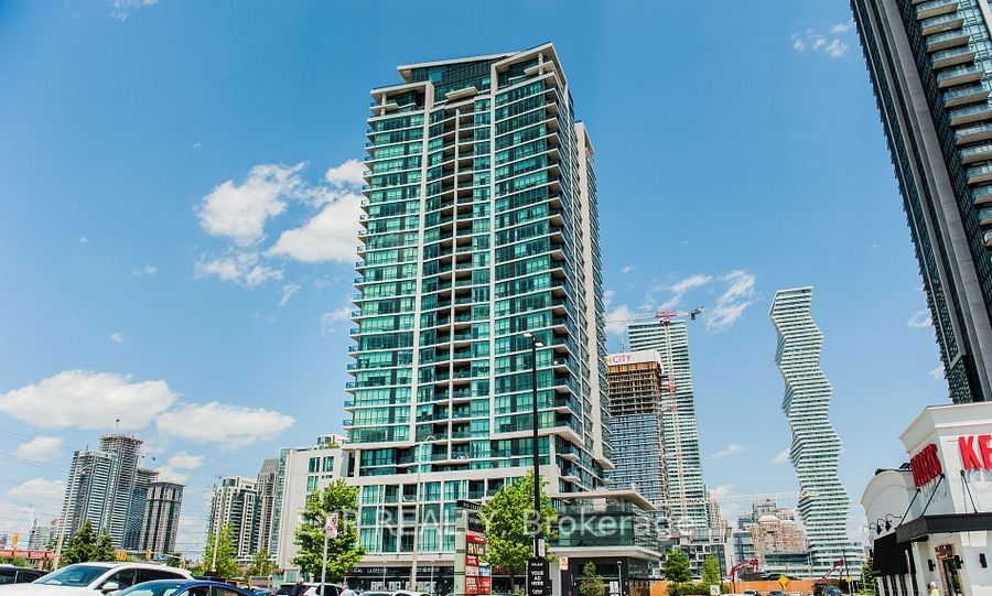 3985 Grand Park
