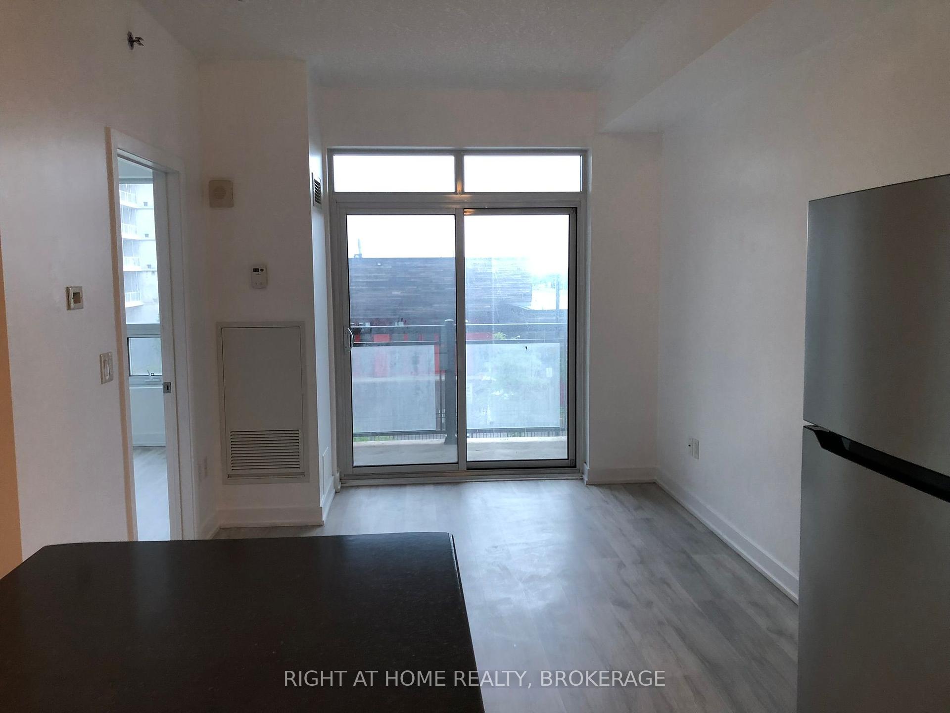1 Bedroom Condo at 2490 Old Bronte, Oakville For sale