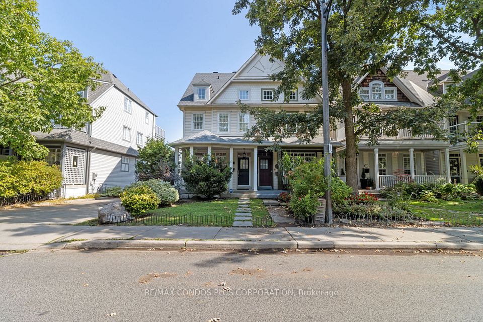 127 Boardwalk