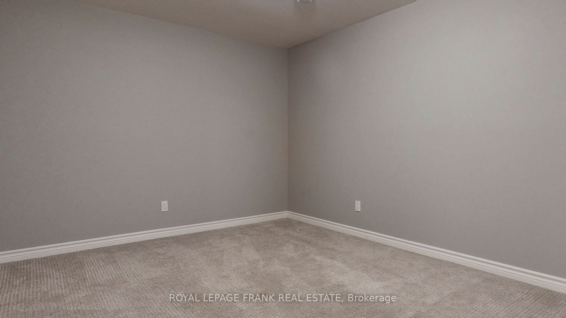 13 Mavis Way, Belleville, ON K8P 0G2