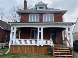 52 Emerson Street
