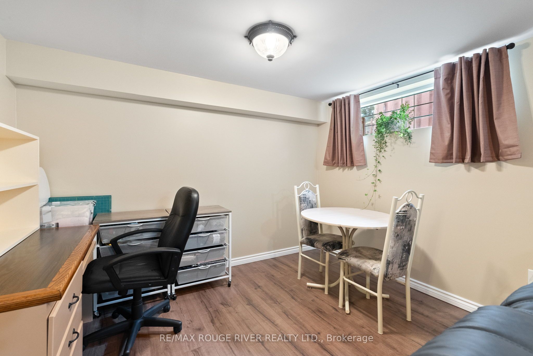 665 Jasmine Crescent