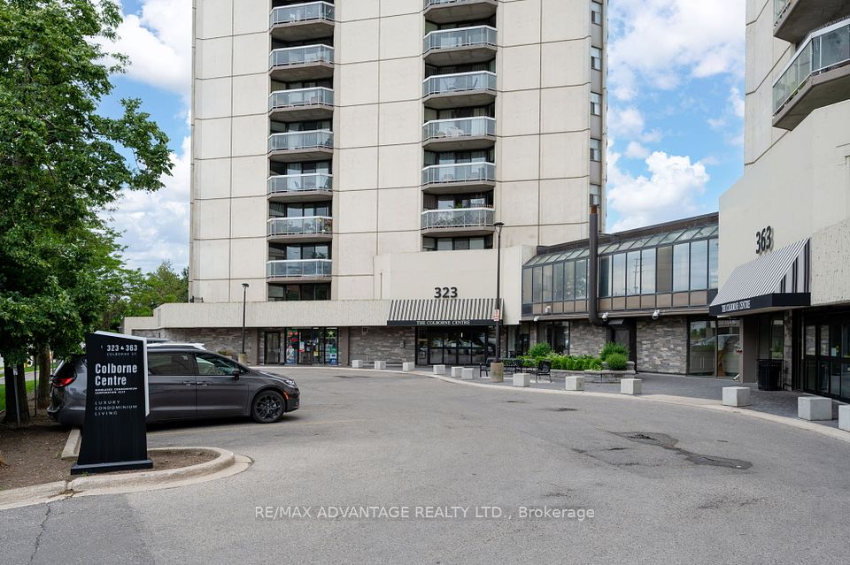 323 Colborne