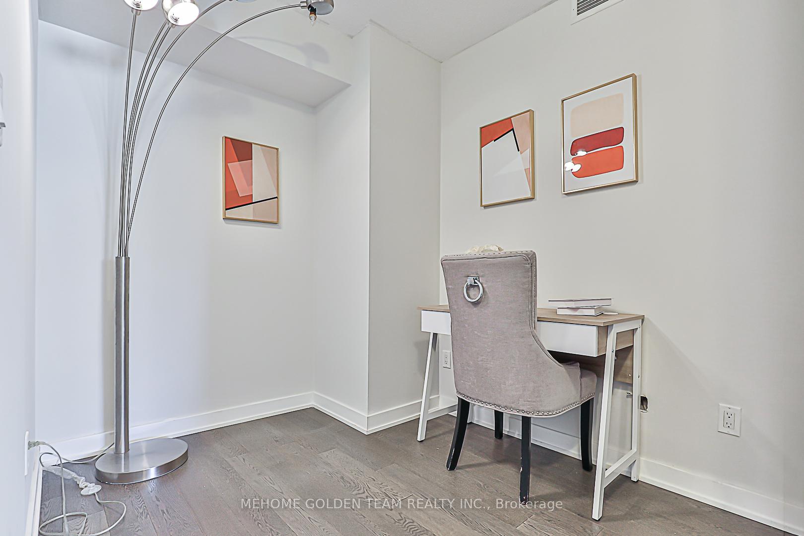 3 Bedrooms Condo at 185 Bonis,  Toronto For sale