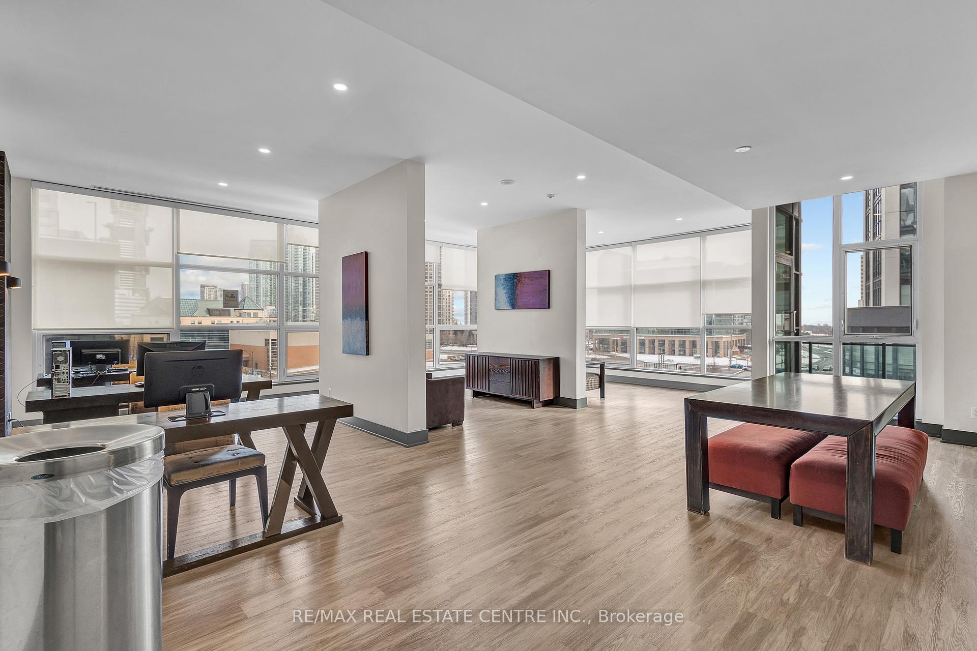 1 Bedroom Condo at 4099 Brickstone, Mississauga For sale