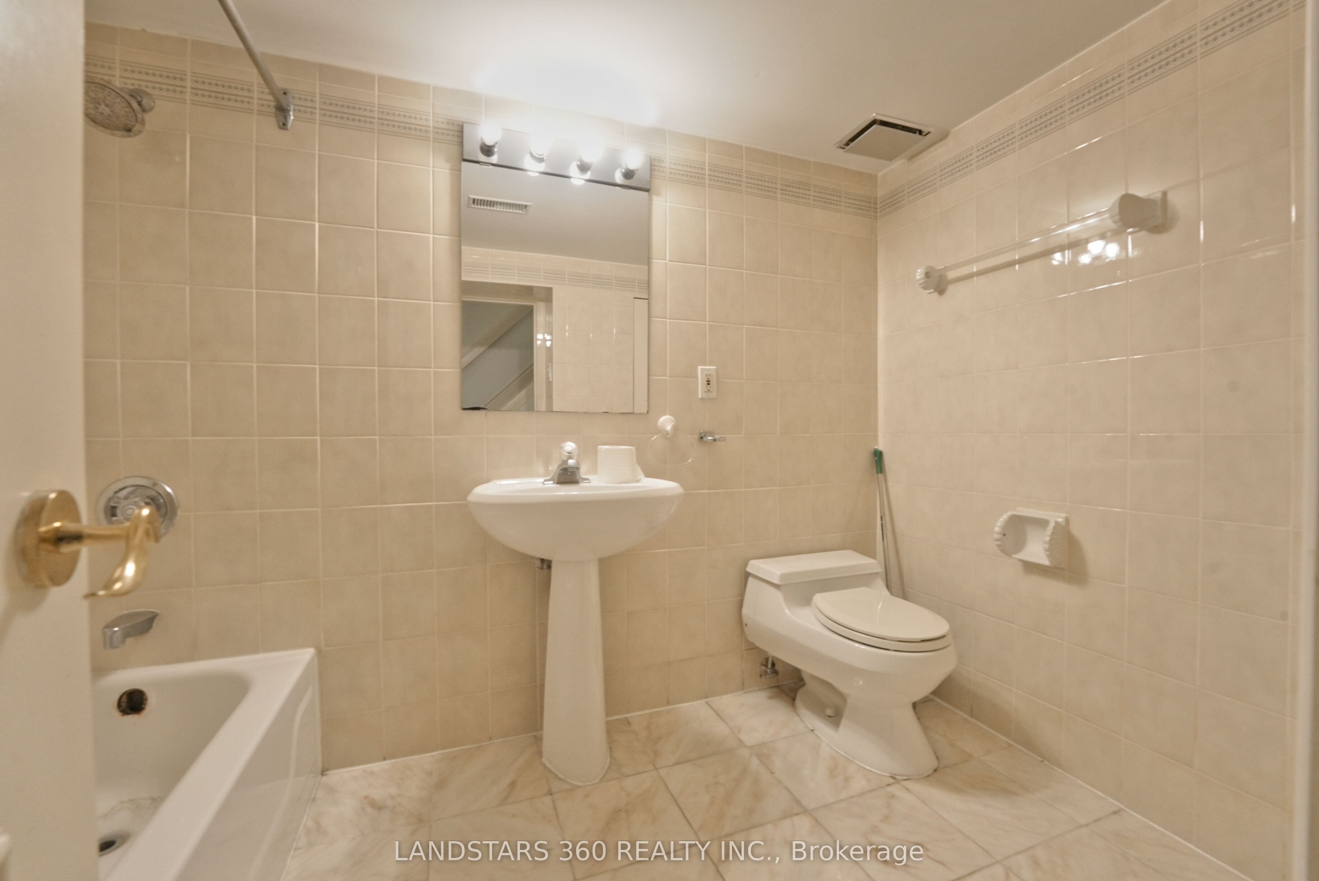 3 Shady Oaks Crescent