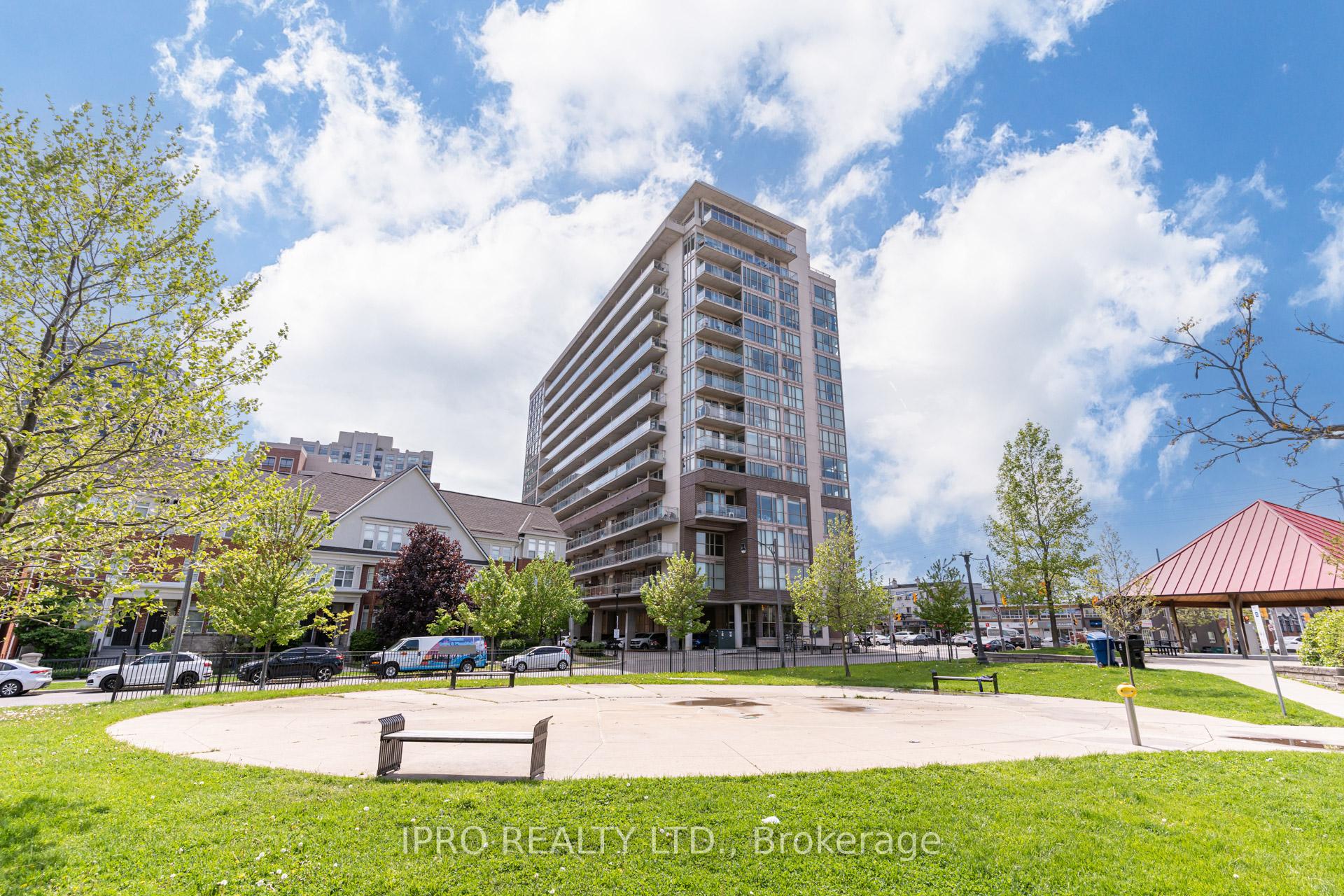 2 Bedrooms Condo at 5101 Dundas, Toronto For sale